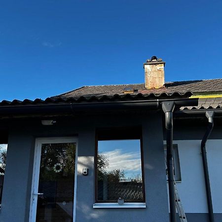 Apartmán Einfamilienhaus In Ruhiger Lage Sankt Poelten Exteriér fotografie