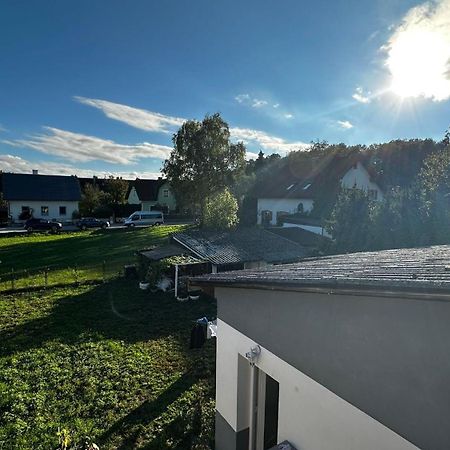 Apartmán Einfamilienhaus In Ruhiger Lage Sankt Poelten Exteriér fotografie
