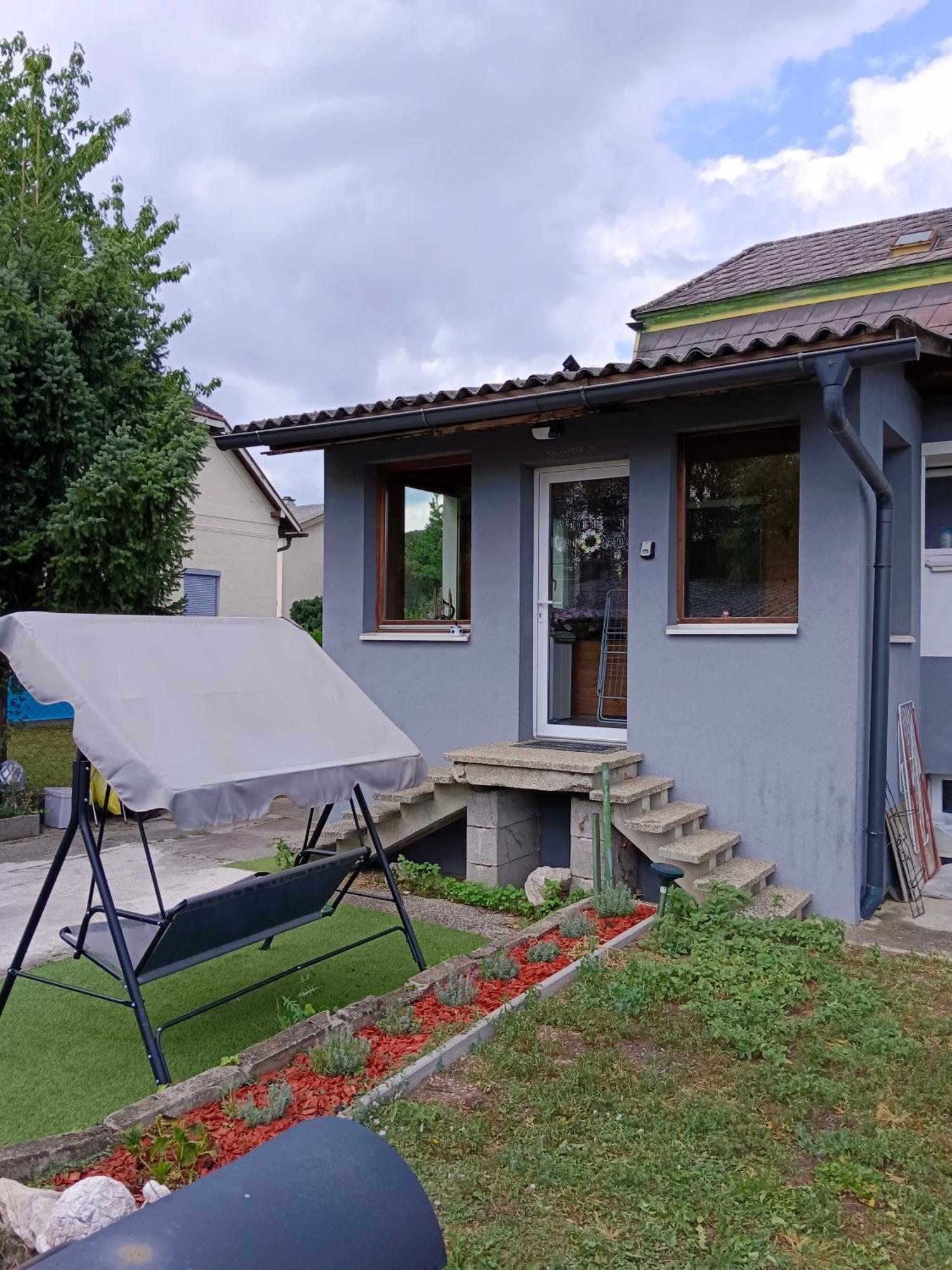 Apartmán Einfamilienhaus In Ruhiger Lage Sankt Poelten Exteriér fotografie